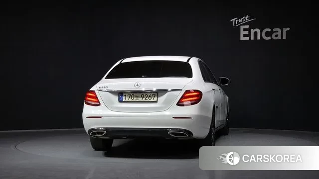 Mercedes-Benz E-Class W213 id 3789149 из Кореи 14