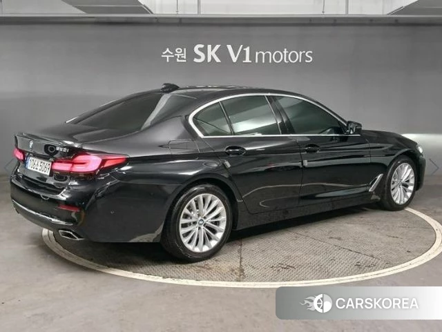 BMW 5 Series (G30) id 4573628 из Кореи 14