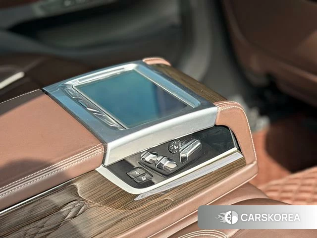 BMW 7 series id 4271490 из Китая 13