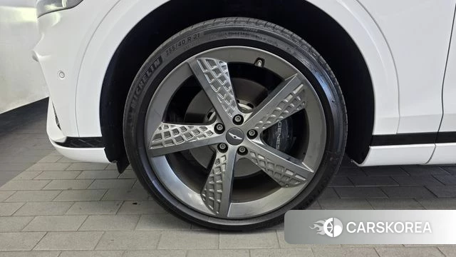 Genesis GV70 id 4202169 из Кореи 31