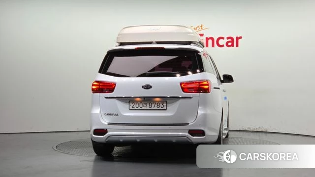 Kia The New Carnival id 4765422 из Кореи 14