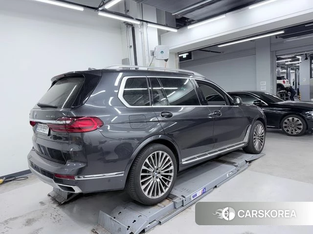 BMW X7 (G07) 2022 Серый из Кореи, фото 4