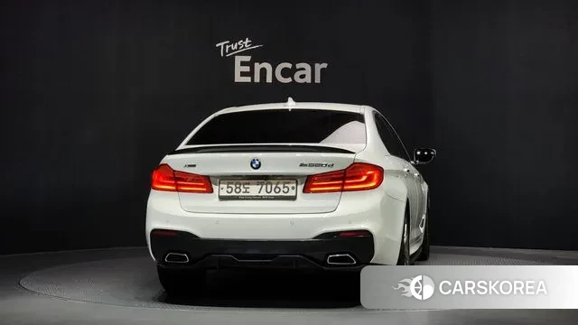 BMW 5 Series (G30) id 3480300 из Кореи 14