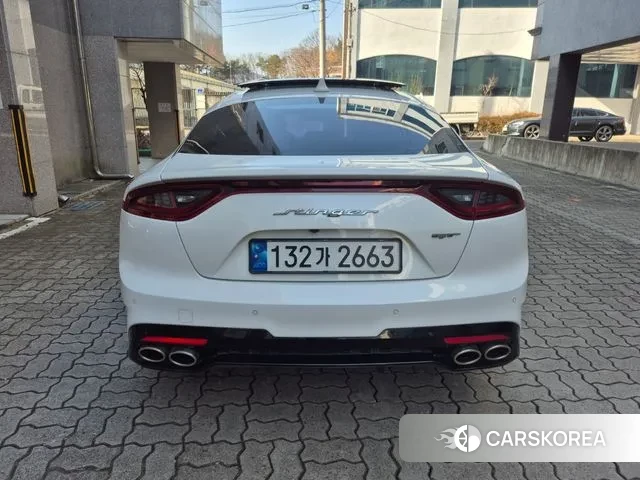 Kia Stinger id 3583120 из Кореи 14