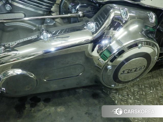 Engine photo