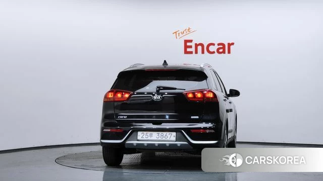 Kia Niro id 4295015 из Кореи 27