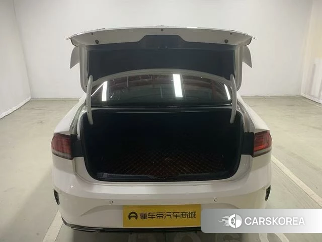 Volkswagen Lingdu id 4253943 из Китая 14