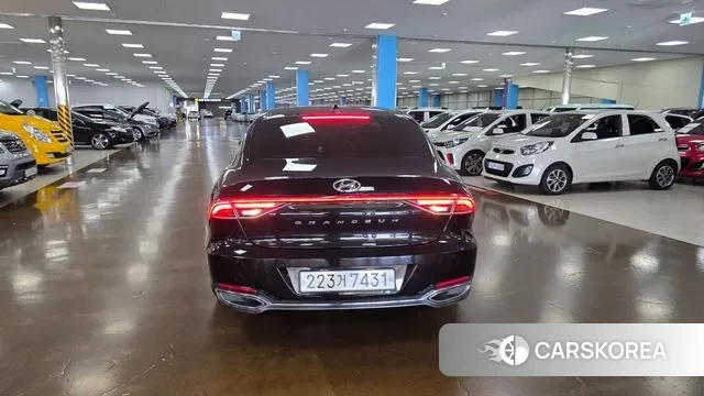Hyundai The New Grandeur IG id 3543714 из Кореи 14