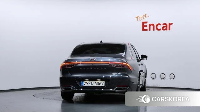 Hyundai The New Grandeur IG Hybrid id 4683604 из Кореи 14