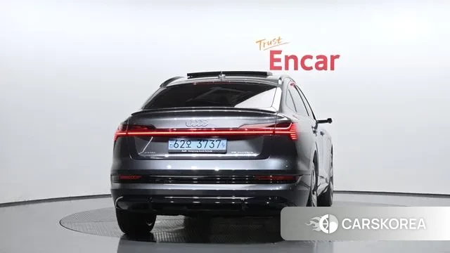 Audi e-Tron id 3058607 из Кореи 14