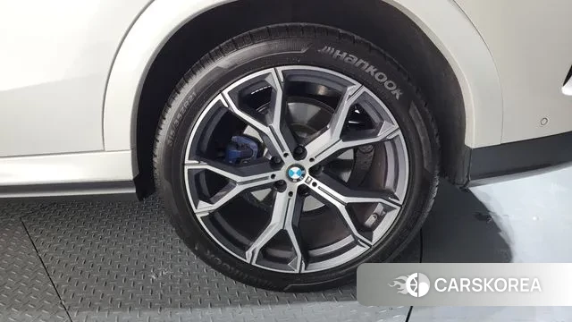 BMW X6 (G06) id 3707531 из Кореи 14