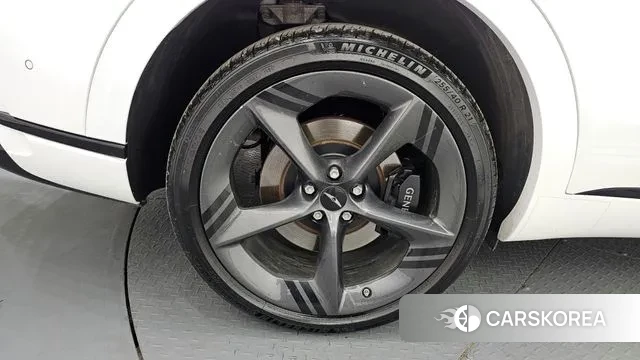 Genesis GV70 id 3706648 из Кореи 14