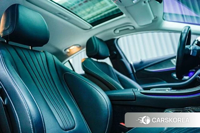 Mercedes-Benz CLS 2023 Белый из Китая, фото 4
