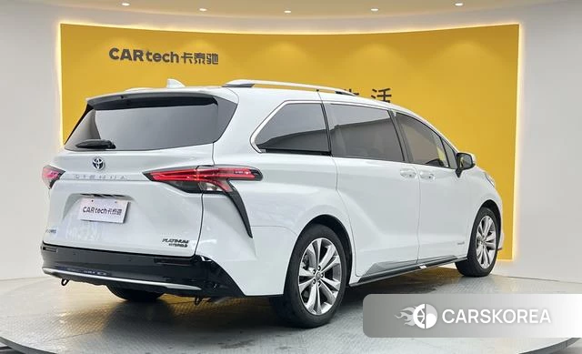 Toyota Saina id 4258444 из Китая 34