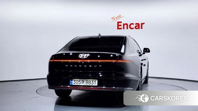 Hyundai Grandeur (GN7) id 3786642 из Кореи 14