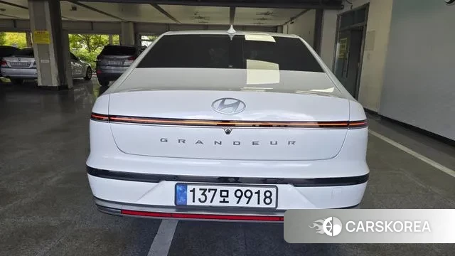 Hyundai Grandeur (GN7) id 3047941 из Кореи 14