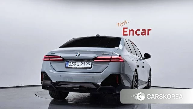 BMW 5 Series (G60) id 4400542 из Кореи 34