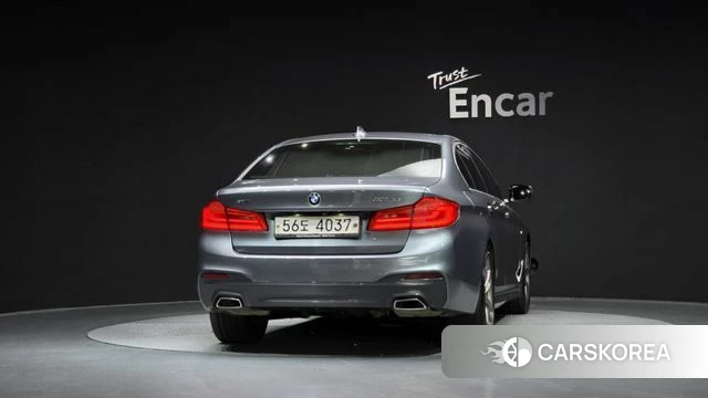 BMW 5 Series (G30) id 4587529 из Кореи 32
