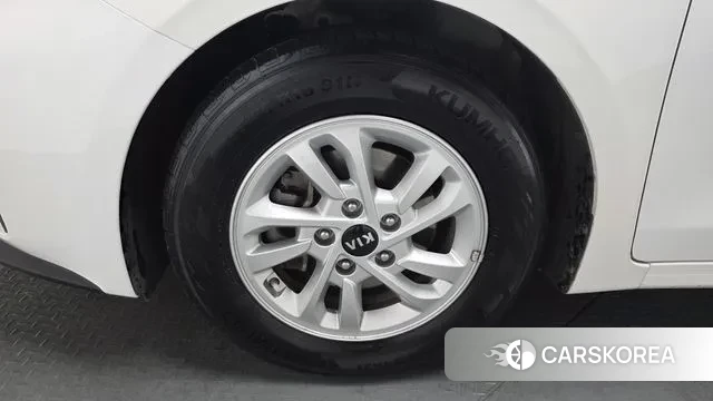 Kia Come New K3 id 3742074 из Кореи 14