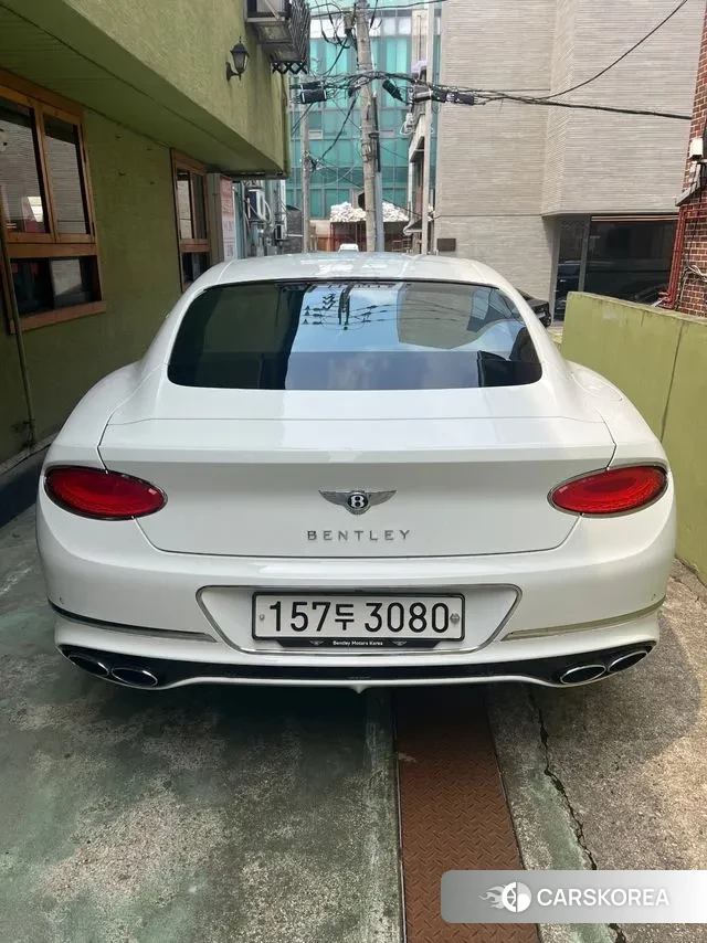 Bentley Continental GT 3rd Generation 2022 Белый из Кореи, фото 4