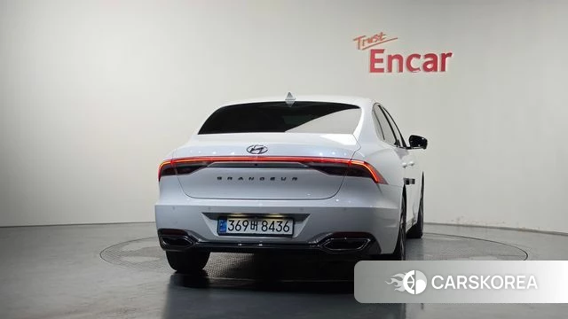 Hyundai The New Grandeur IG Hybrid id 4666224 из Кореи 33