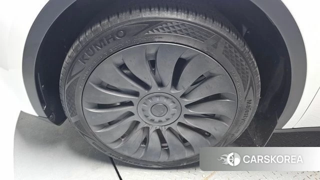 Tesla Model Y id 4584641 из Кореи 25