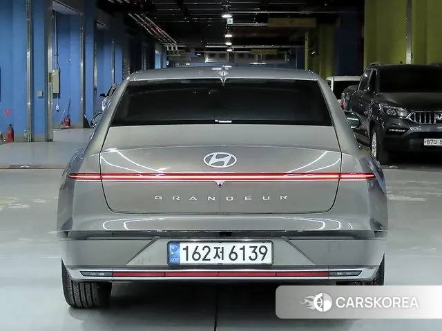 Hyundai Grandeur (GN7) id 3639416 из Кореи 14