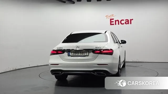 Mercedes-Benz E-Class W213 id 3401952 из Кореи 14