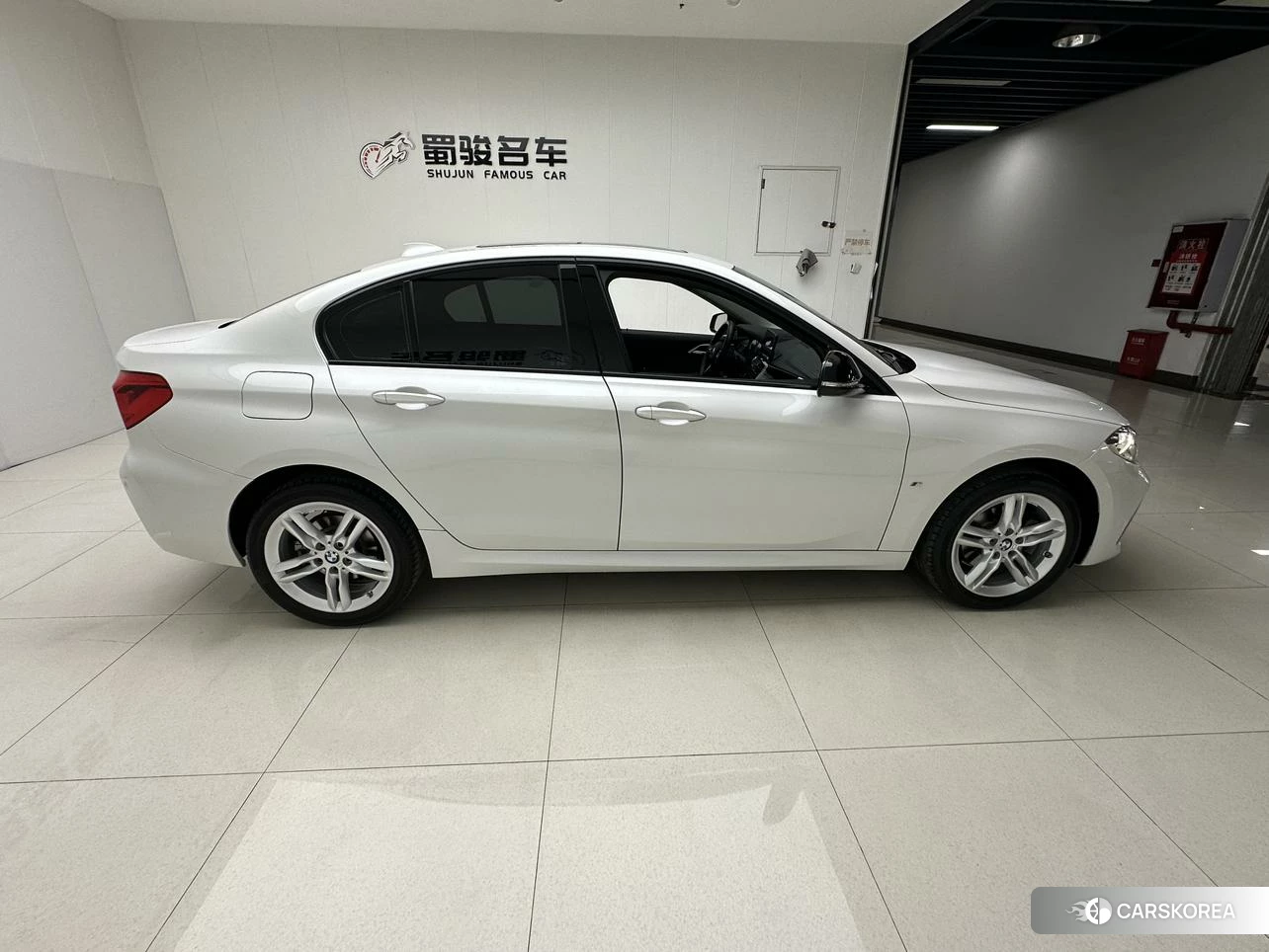 BMW 1 series id 4452235 из Китая 13