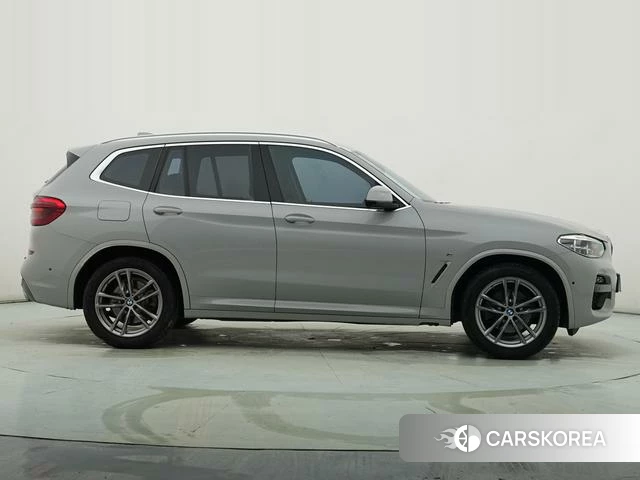 BMW X3 id 4297936 из Китая 19