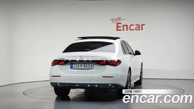 Mercedes-Benz E-Class W214 id 2781874 из Кореи 14