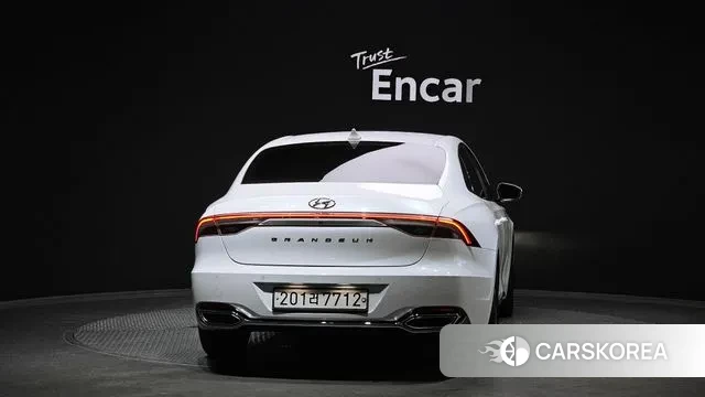 Hyundai The New Grandeur IG id 3258818 из Кореи 14