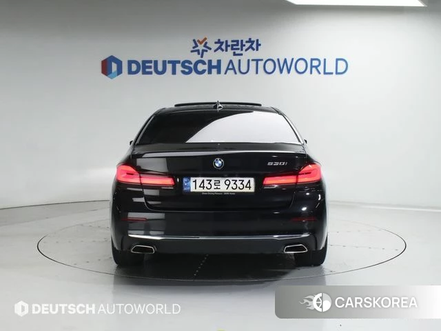 BMW 5 Series (G30) id 3839256 из Кореи 14