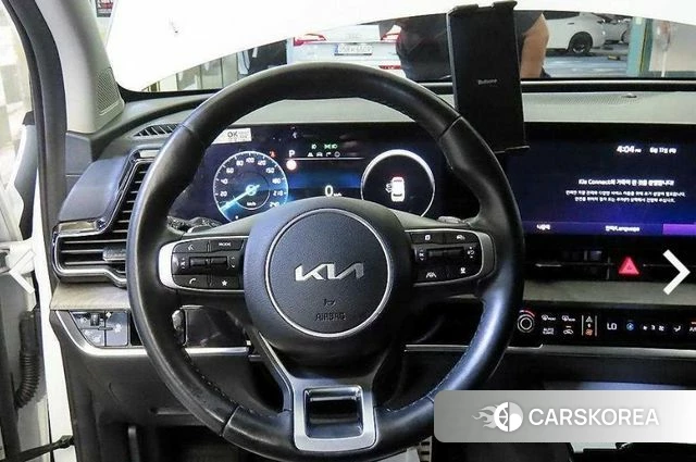 Kia Sportage 5th Generation 2023 Белый из Кореи, фото 4