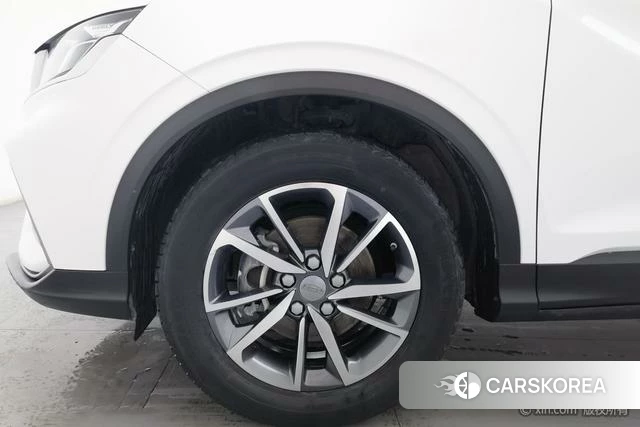Geely Automobile Binyue id 4210308 из Китая 18