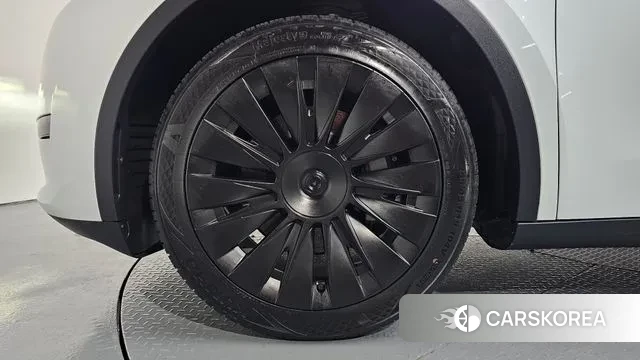 Tesla Model Y id 3207070 из Кореи 14