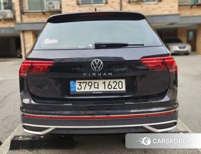 Volkswagen Tiguan second Generation 2021 Черный из Кореи, фото 4