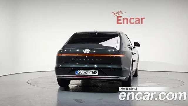 Hyundai Grandeur Hybrid (GN7) id 2920147 из Кореи 14