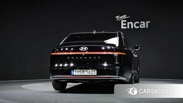 Hyundai Grandeur (GN7) id 3922353 из Кореи 14