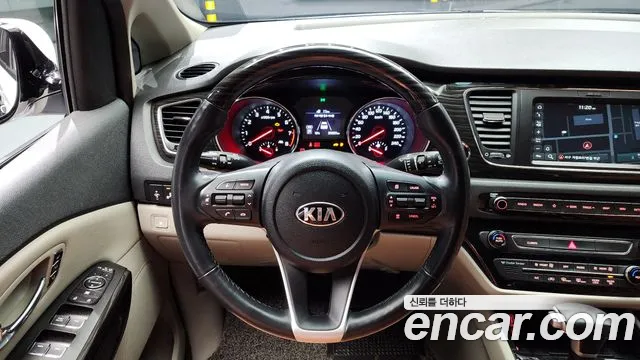 Kia The New Carnival id 2654555 из Кореи 14