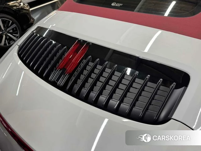 Porsche 911(992) id 4335404 из Кореи 14