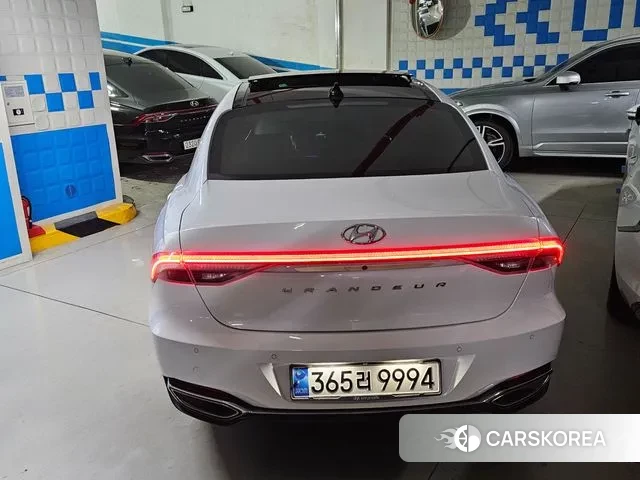 Hyundai The New Grandeur IG Hybrid id 3567024 из Кореи 14