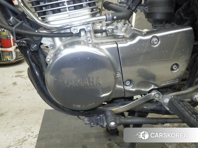 Engine photo