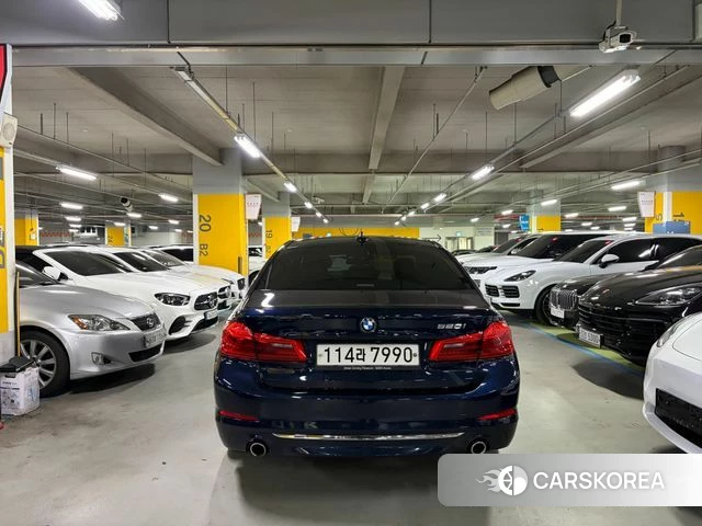 BMW 5 Series (G30) id 3853130 из Кореи 14