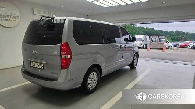 Hyundai The New Grand Starex id 4384842 из Кореи 9