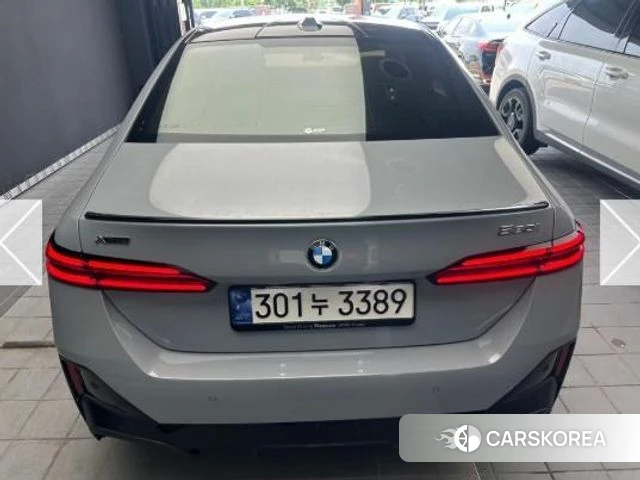 BMW 5 Series (G60) id 4486652 из Кореи 9