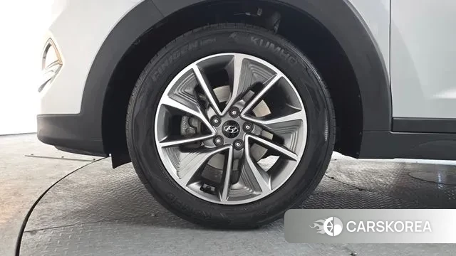 Hyundai All New Tucson id 3723856 из Кореи 14