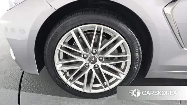 Genesis G70 id 3525907 из Кореи 14