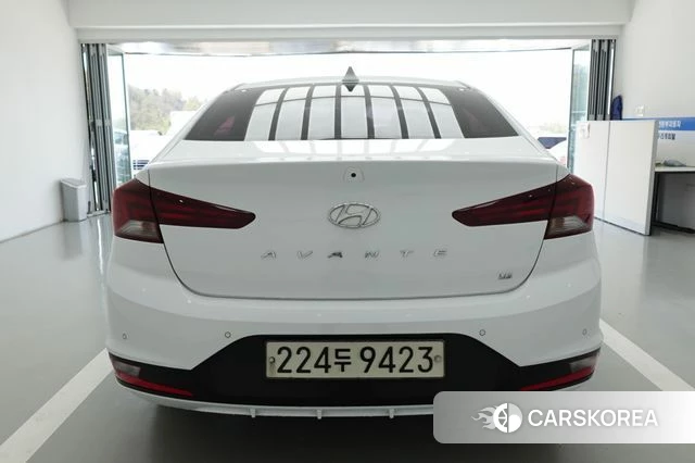 Hyundai The New Avante AD id 3942763 из Кореи 14