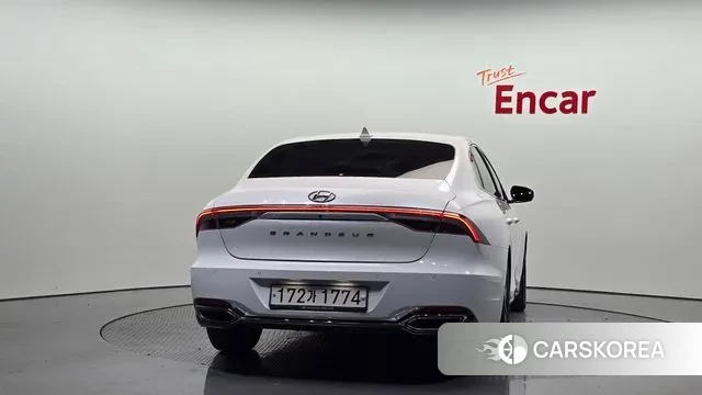 Hyundai The New Grandeur IG id 3192923 из Кореи 14